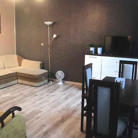 דירה Leba Apartament *