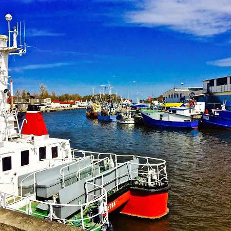 Leba Apartament דירה *