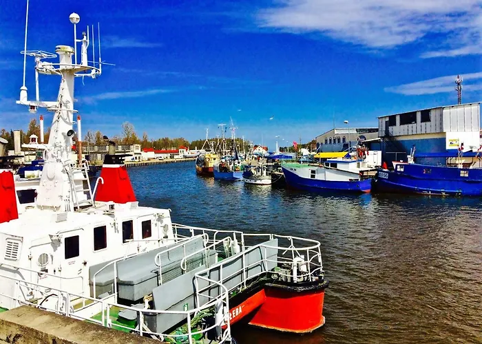 Leba Apartament Apartman *